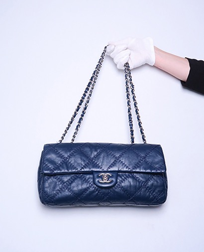 Ultra Stitch Jumbo Flap Bag, front view